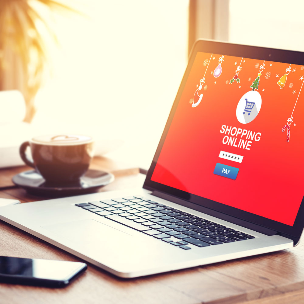 LIFESAVING ONLINE BANKING TOOLS FOR YOUR HOLIDAY SHOPPING