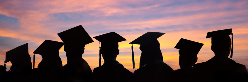 friends graduating