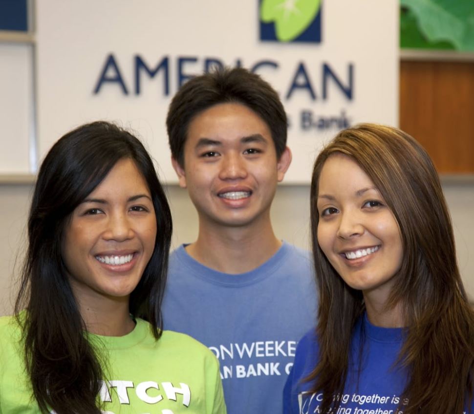 American Savings Bank returns to Kalihi with new branch